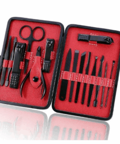 15 Piece Men's Grooming Kit - Black & Red