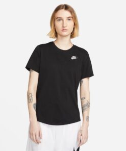 Nike Women's Sportswear Club Essentials Short Sleeve T-Shirt - Black/White - S
