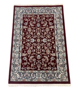 Red Beautiful Rug - 150 x 100 cm
