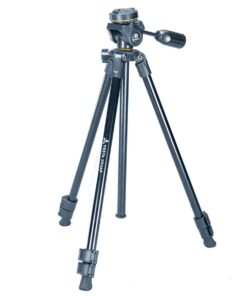 Vanguard Vesta 203AP 360deg Alu 3-Way Pan Head Tripod, Weighs Just 1,1kg.